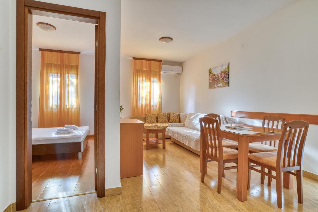 Garni Hotel Milica Herceg Novi Ngoại thất bức ảnh