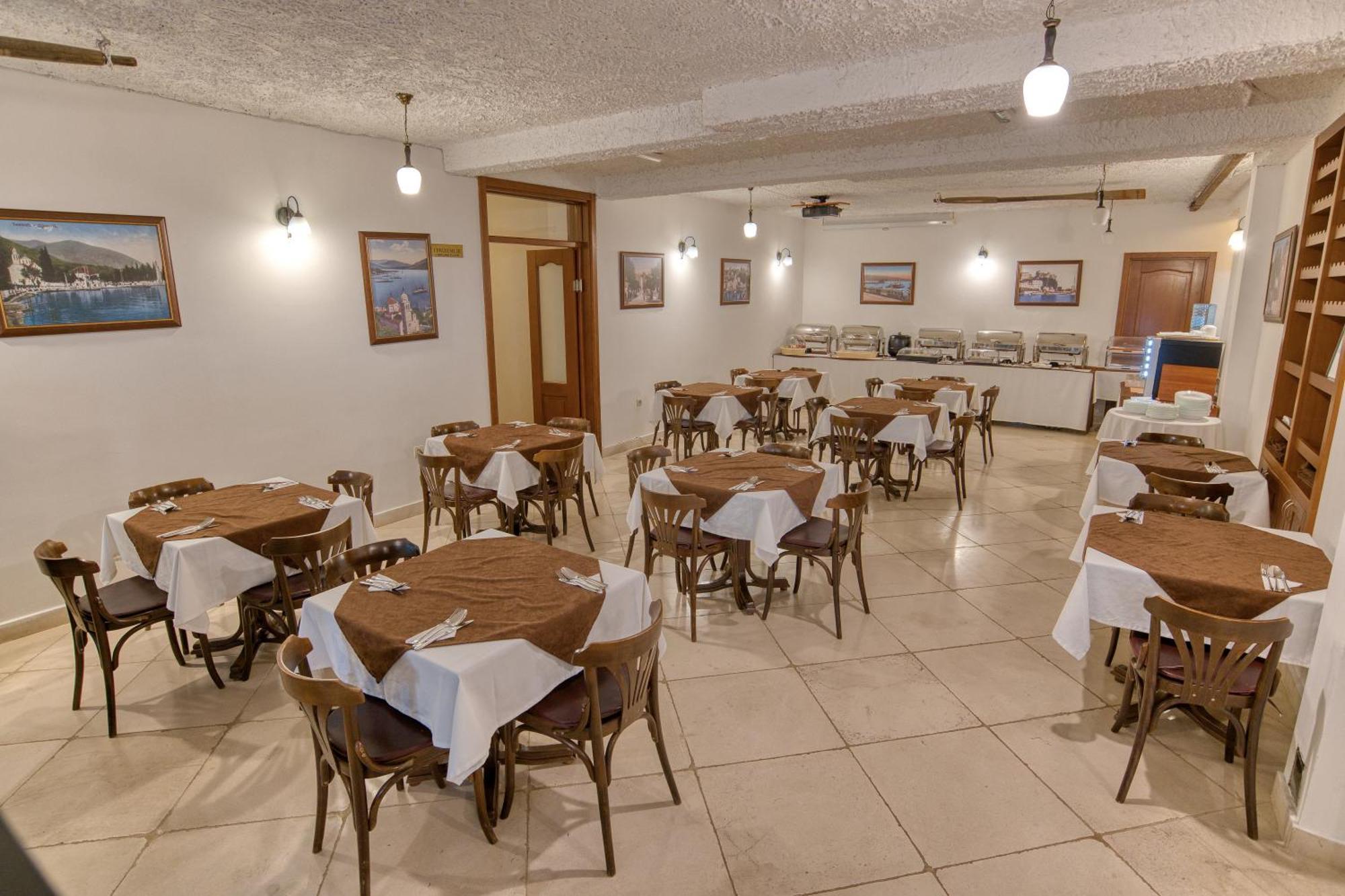 Garni Hotel Milica Herceg Novi Ngoại thất bức ảnh