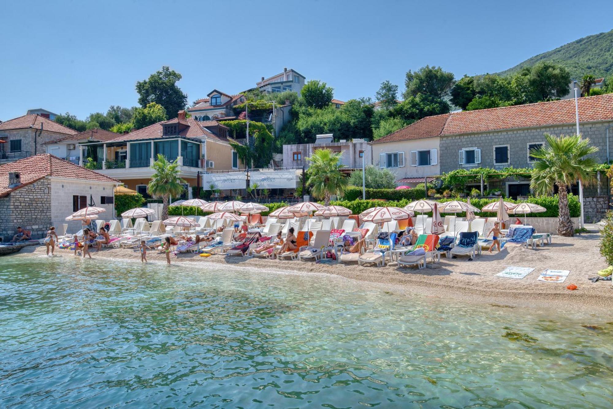 Garni Hotel Milica Herceg Novi Ngoại thất bức ảnh