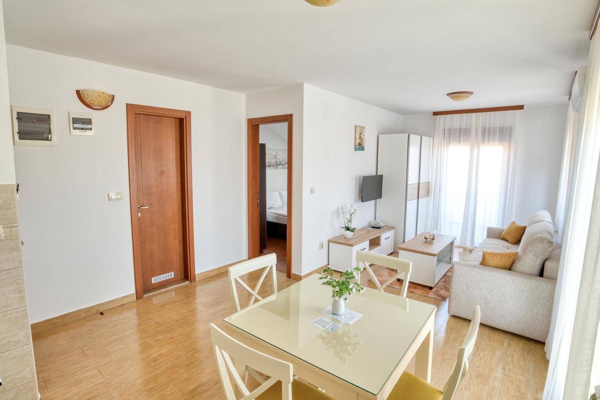 Garni Hotel Milica Herceg Novi Ngoại thất bức ảnh